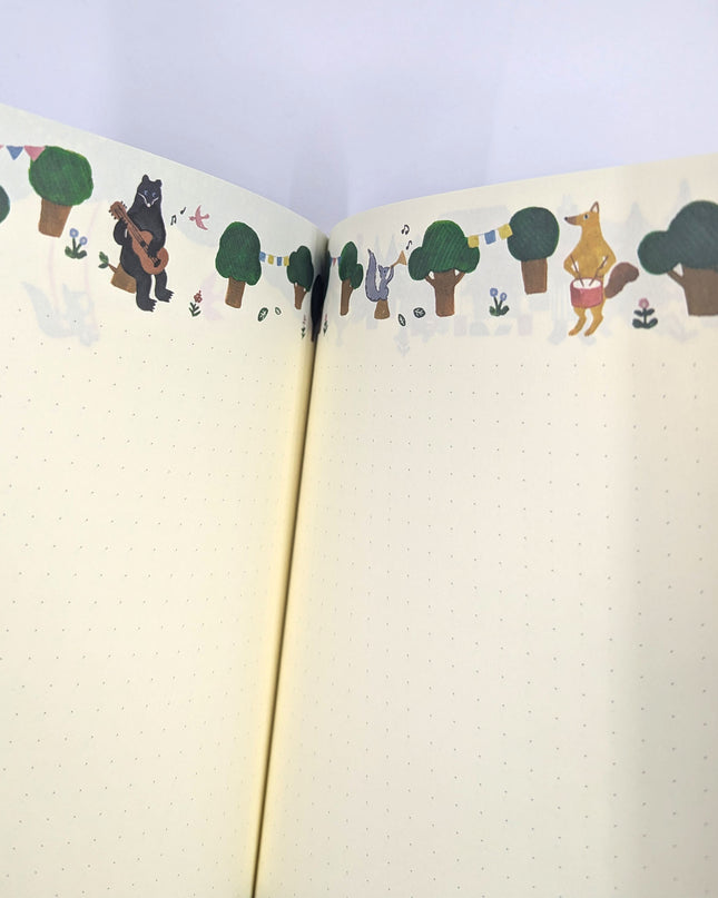 MIDORI Notebook B6 Forest Animals close up inside