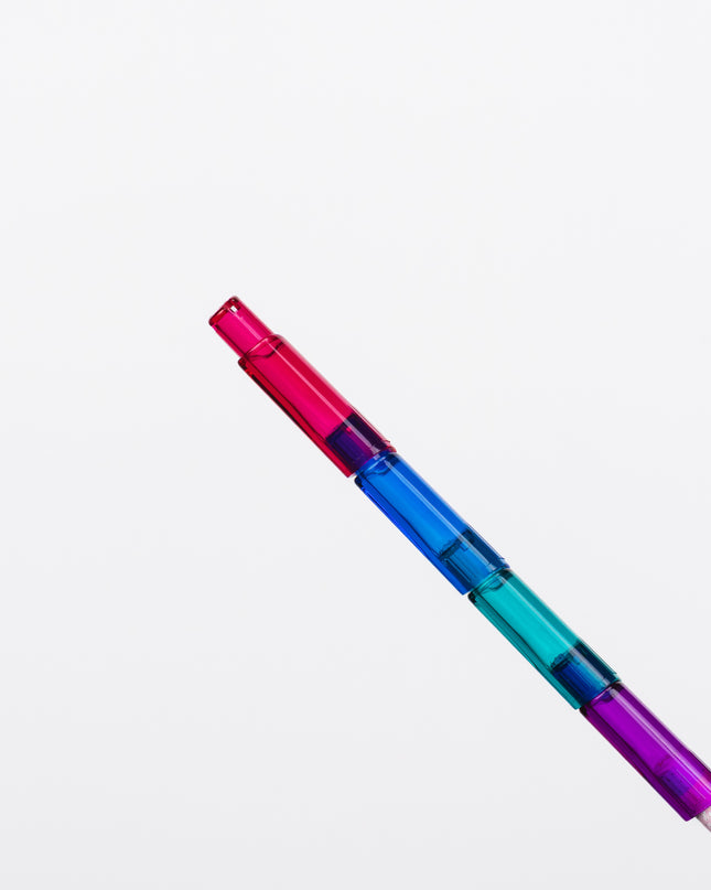 KUTSUWA Pen Cap & Holder close up