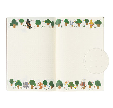 MIDORI Notebook B6 Forest Animals close up inside