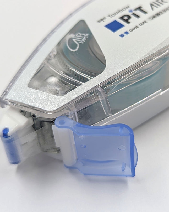 TOMBOW Tape Glue PiT AIR PN-MAS close up