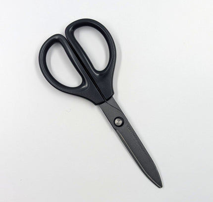 KOKUYO SAXA Fluorine Coated Scissors black