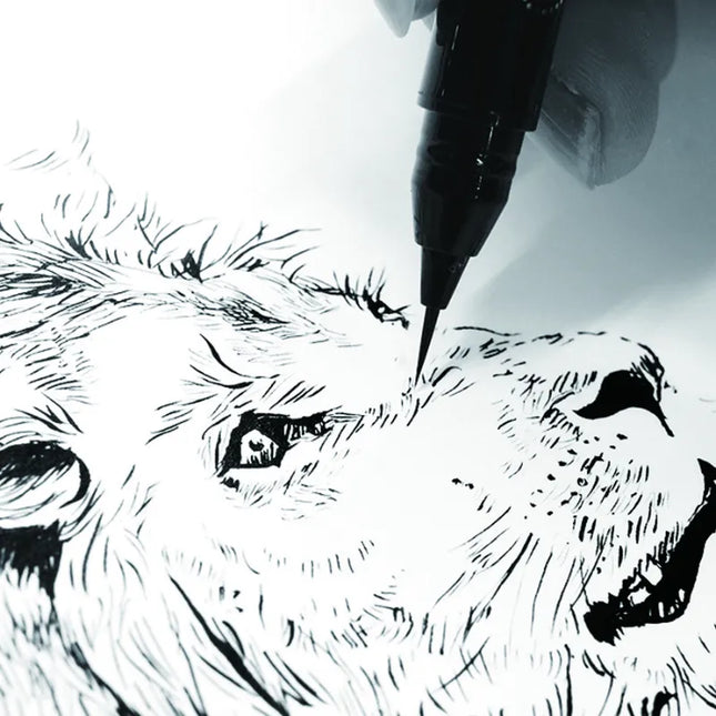 KURETAKE Love Liner Brush Pen Ultra Fine (ED101) Examples