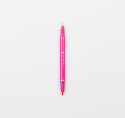 TOMBOW Play Color K Princess Pink caps off