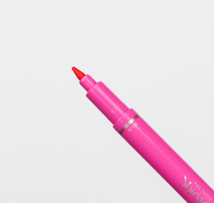 TOMBOW Play Color K Princess Pink close up