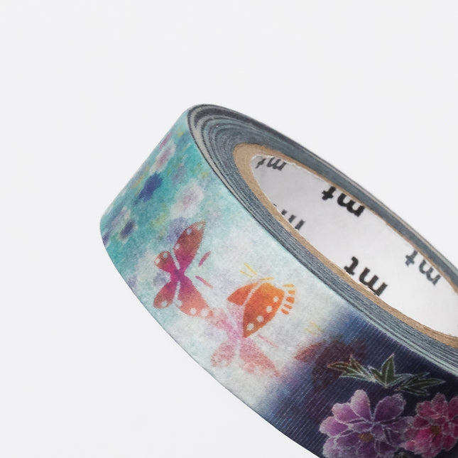 MT ex Yukata close up