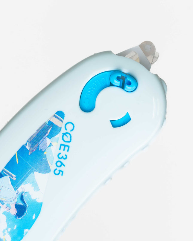 PLUS Norino Pod Adhesive Tap blue close up
