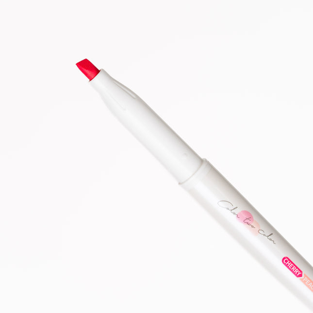 PILOT ILMILY Color Two Color Water Based Marker pink chisel tip close up