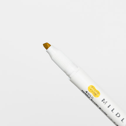 ZEBRA Mildliner Nagomi Mild 5 Colors Set yellow close up on bold tip