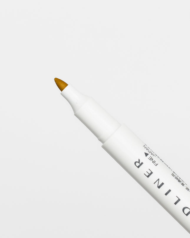 ZEBRA Mildliner Nagomi Mild 5 Colors Set yellow close up on fine tip