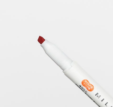 ZEBRA Mildliner Nagomi Mild 5 Colors Set orange close up on bold tip