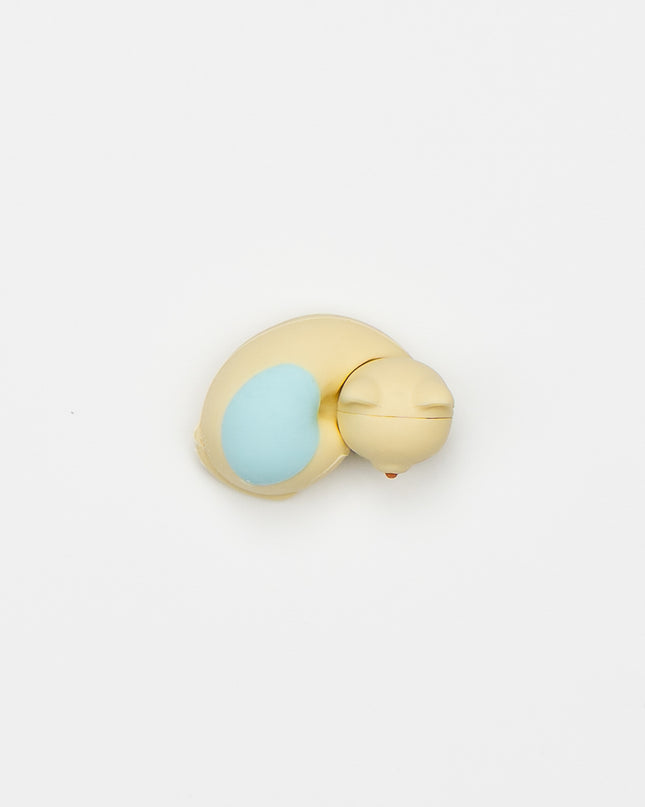 IWAKO Sleepy Cat Blue Eraser